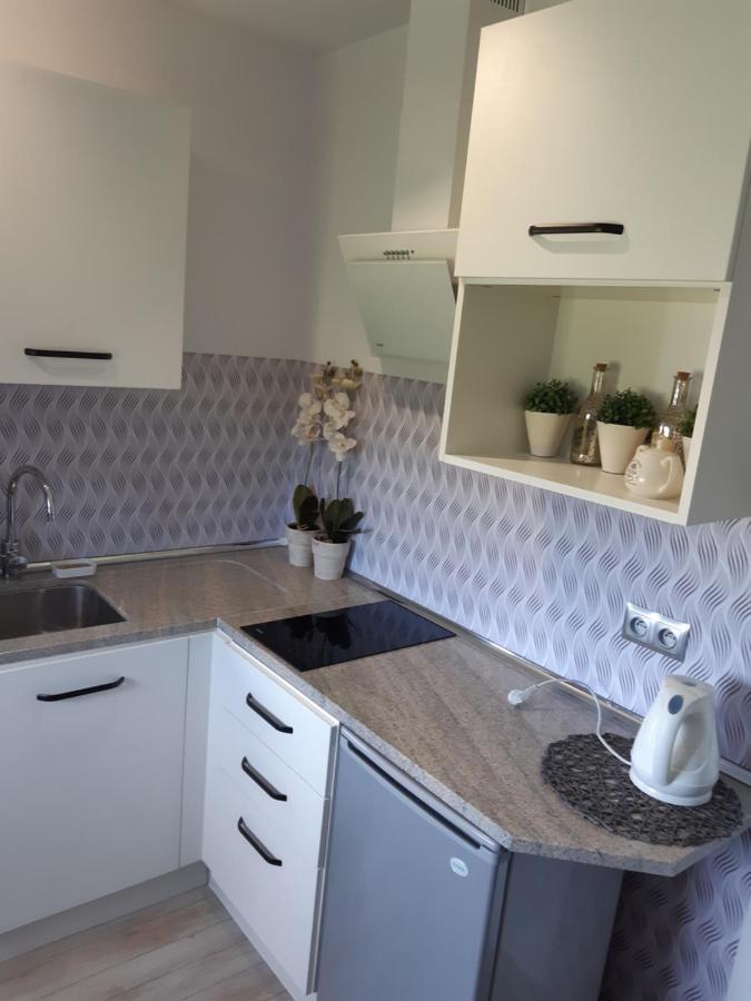 Maly Apartamencik Teo Rewal Extérieur photo