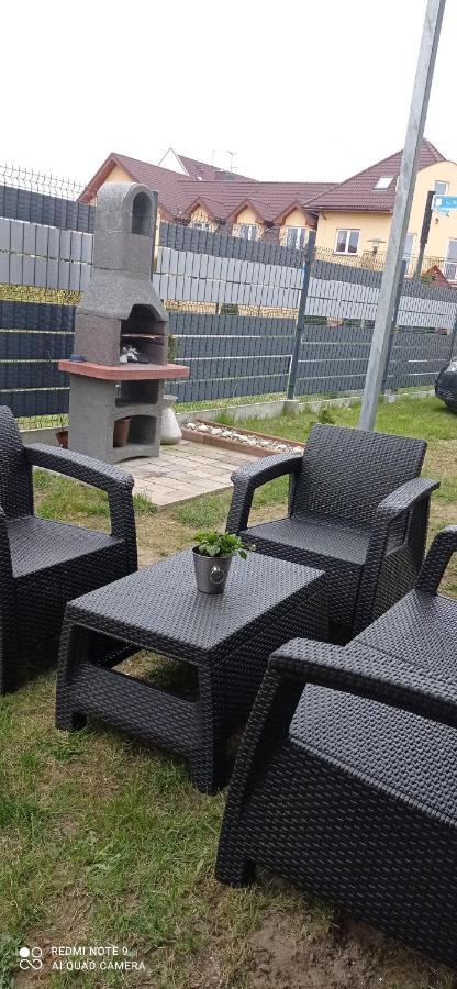 Maly Apartamencik Teo Rewal Extérieur photo