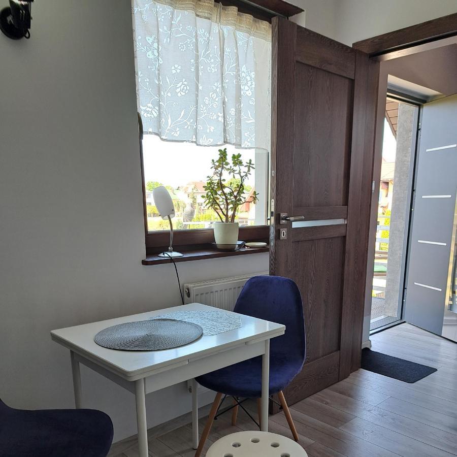 Maly Apartamencik Teo Rewal Extérieur photo